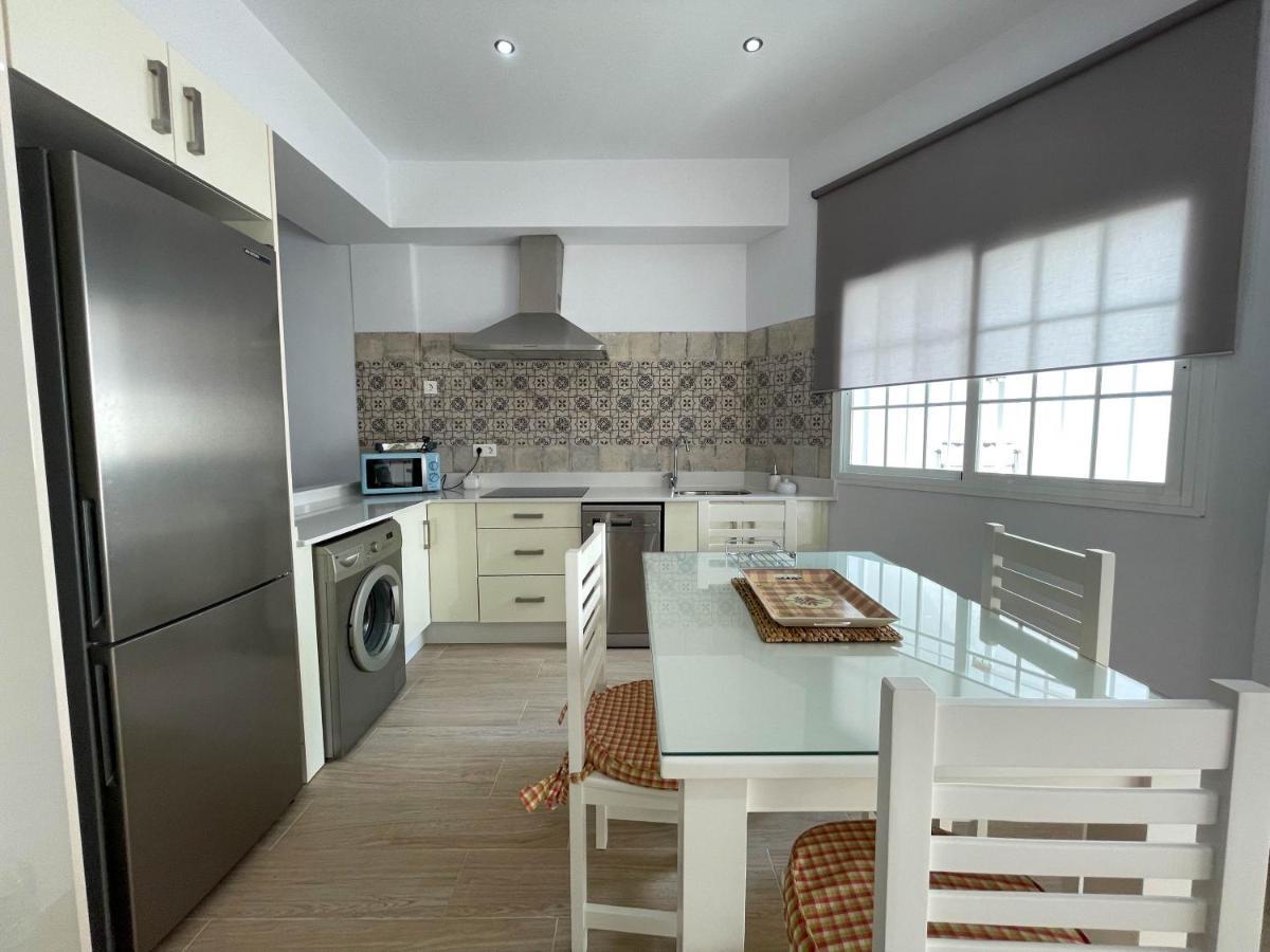 Villa Leza Конил-де-ла-Фронтера Екстериор снимка
