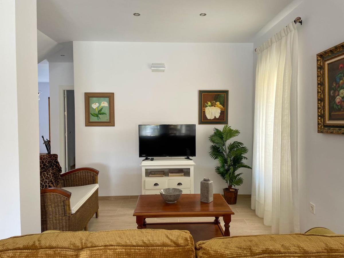 Villa Leza Конил-де-ла-Фронтера Екстериор снимка