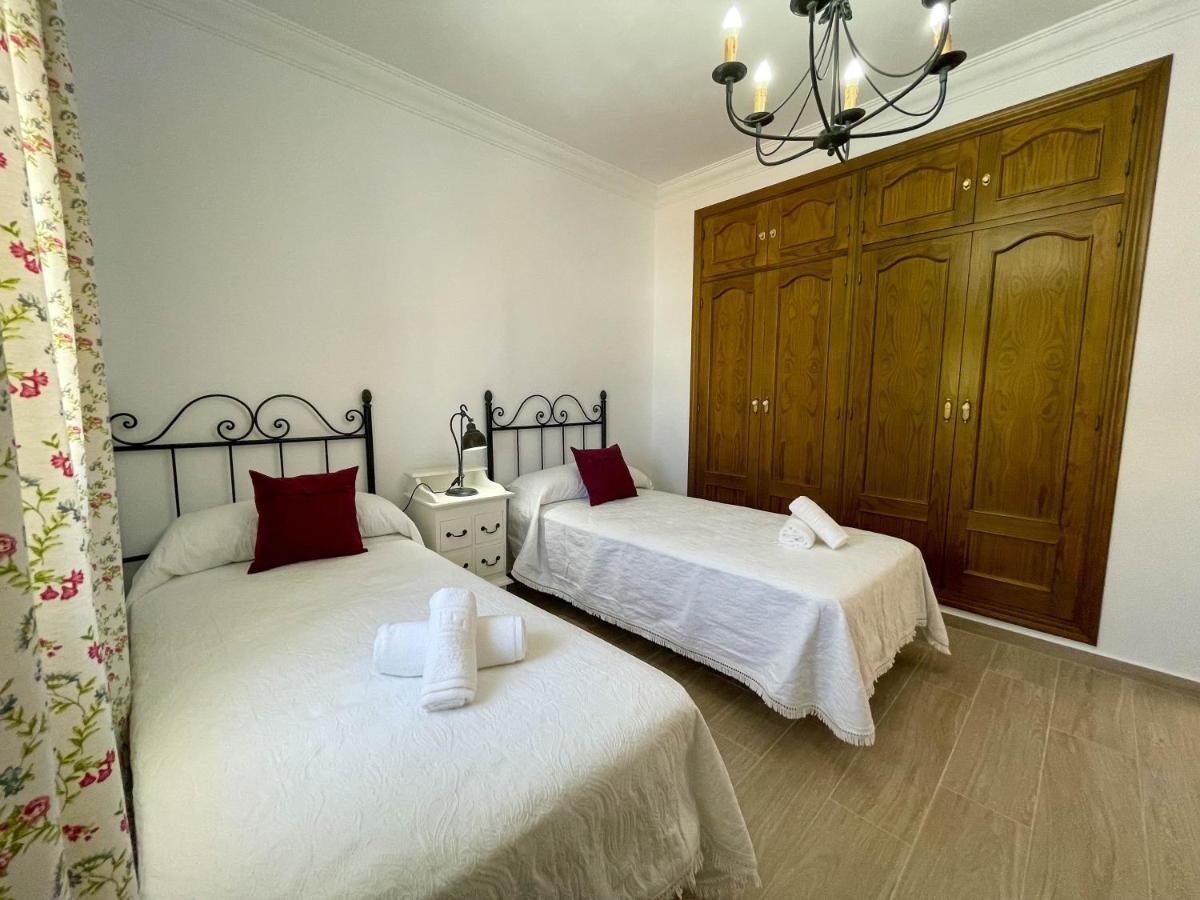 Villa Leza Конил-де-ла-Фронтера Екстериор снимка